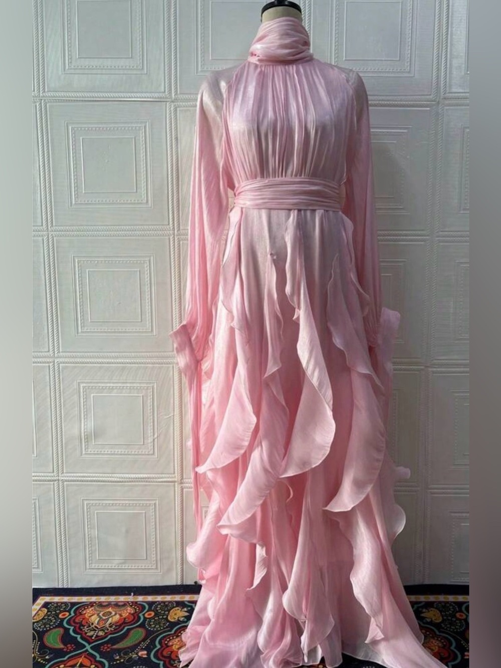 Pink Ruffled High-Neck Evening Dress (xxxl16)